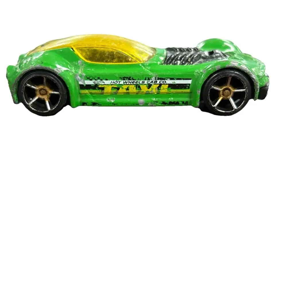 Hot Wheels 2001 Green Ballistik Hot Wheels Cab Co. Taxi Made in Thailand *ROUGH*
